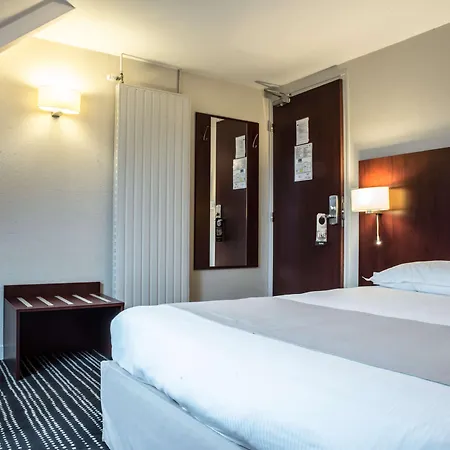 Отель Kyriad Saint-malo Dinard 3*