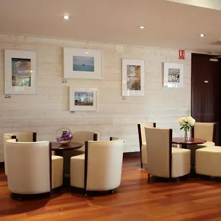 Hotel Kyriad Saint-malo Dinard 3*