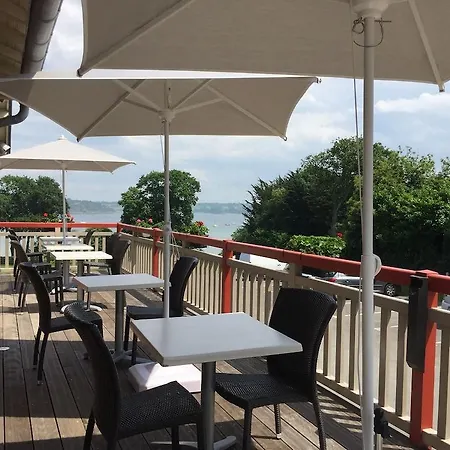 Hotel Kyriad Saint-malo Dinard 3*